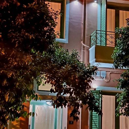 City Break Metro Ambelokipi Афины Экстерьер фото